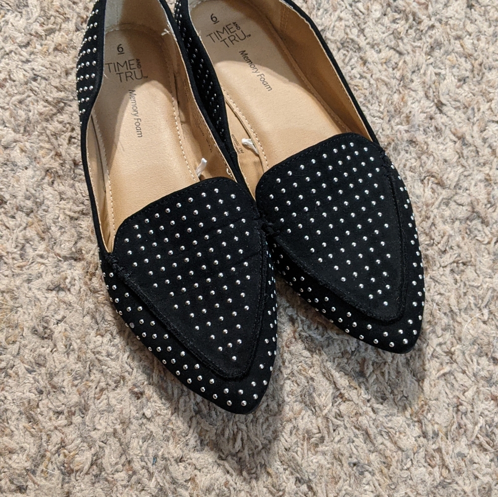 Black silver studs pointy flats shoes